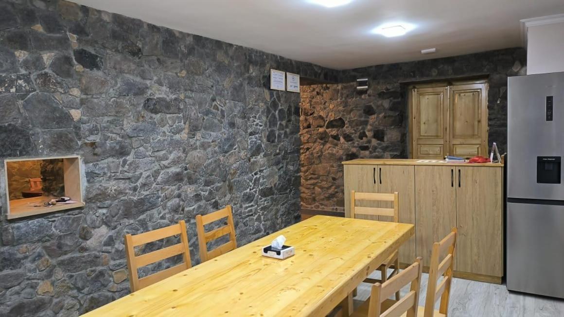 Legend Guest House Artabuynk Exterior photo